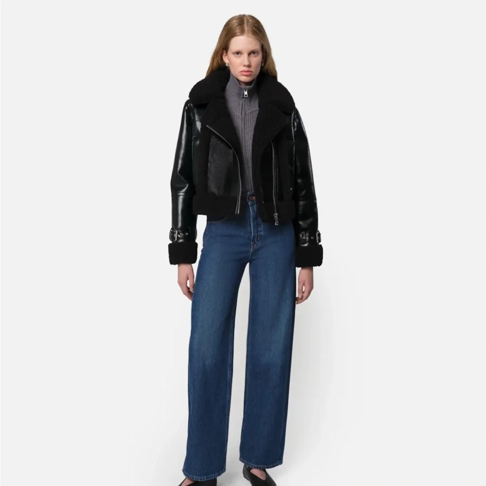 Apparis Black Shearling Jacket - Picture 2 of 6